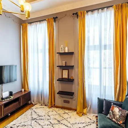 Luxury Andrassy 2 Bedroom * Budapest