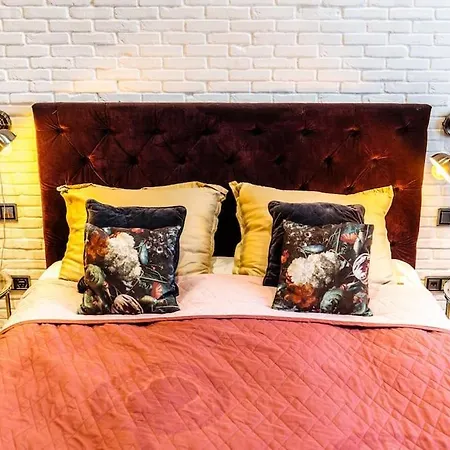 Apartment Luxury Andrassy 2 Bedroom *