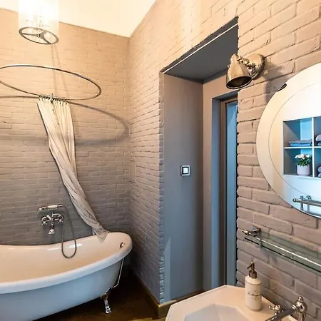 Luxury Andrassy 2 Bedroom * Budapest